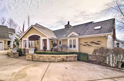 Photo 36 - Luxe Lakefront Home on Norris Lake w/ Boat Slip