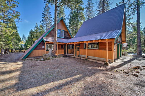 Photo 16 - Rustic Trinity Center Cabin w/ Deck Near Fishing