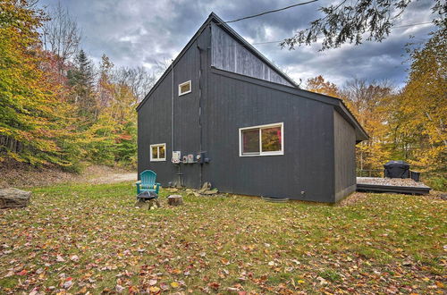 Photo 2 - Whimsical Winhall Cottage w/ Private Hot Tub