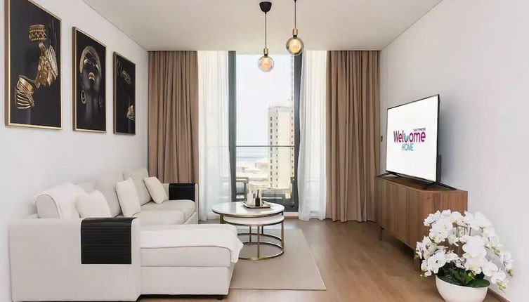 Photo 1 - New apt in Dubai Marina with balcony