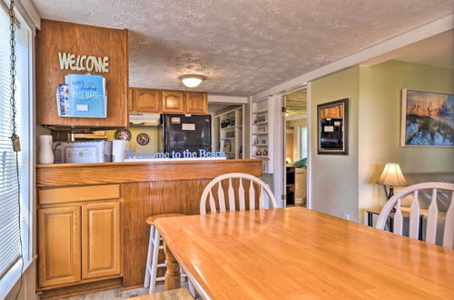 Photo 19 - Coastal Cottage w/ Patio, Steps to Ocean & Dining