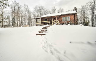 Photo 1 - Cambridge Springs Cabin Near French Creek