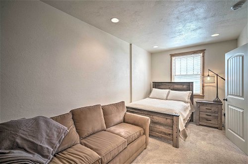 Photo 8 - Updated Townhome w/ Hot Tub - Walk to Downtown