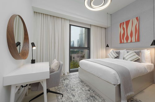 Photo 4 - Maison Privee - Luxury 2Bedroom w/ Burj Khalifa & Fountain Views