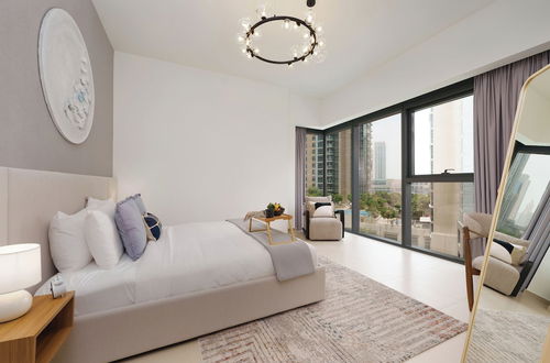 Photo 29 - Maison Privee - Luxury 2Bedroom w/ Burj Khalifa & Fountain Views