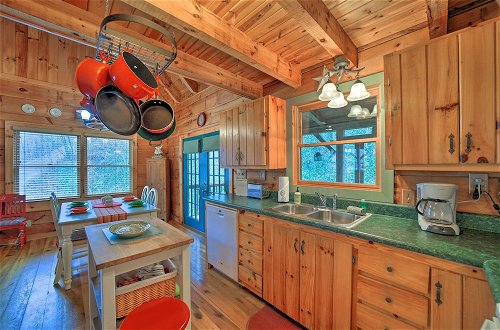 Foto 30 - Secluded Smoky Mtn Cabin w/ Hot Tub & Fire Pit