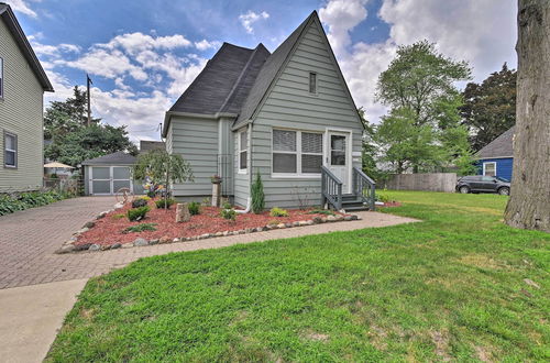 Photo 17 - Lovely Dearborn Home w/ Gas Grill & Backyard