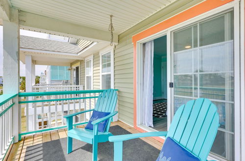 Photo 28 - Calm Coastal Haven w/ 2 Balconies Near Beach