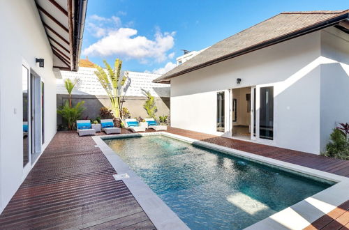 Photo 18 - Hiburan Villas