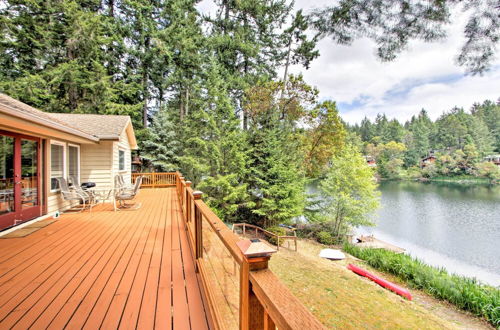 Photo 33 - Anderson Island Retreat w/ Lakefront Deck & Canoe