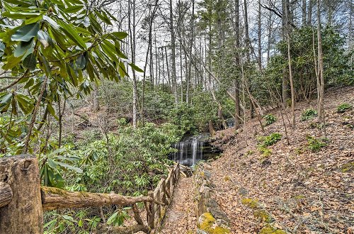 Photo 16 - Beautiful Trillium Home Next to Waterfall