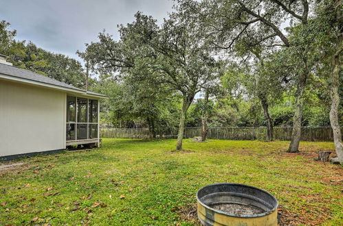 Photo 24 - Charming Harkers Island Home - Fish & Boat