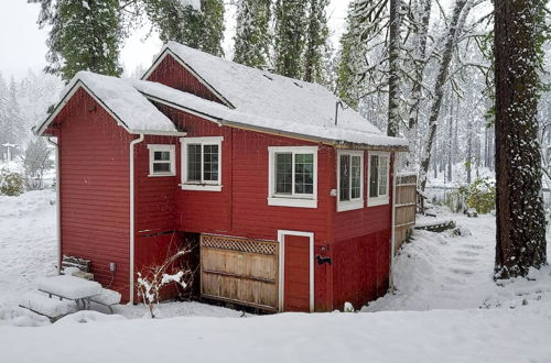 Foto 2 - Peaceful Mckenzie River Retreat: Fish, Hike, & Ski