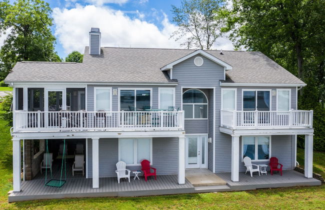 Lake-front Luxury 5bdrm on Kentucky Lake - JZ Vacation Rentals - Foto 44
