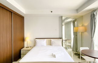 Photo 2 - Cozy And Spacious Studio Room Azalea Suites Apartment