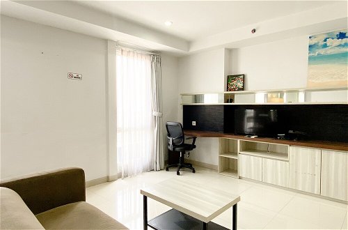 Foto 14 - Cozy And Spacious Studio Room Azalea Suites Apartment