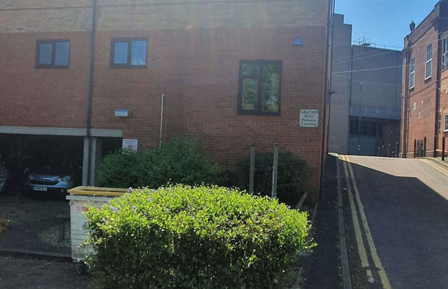 Stunning 1-bed Apartment in Walsall - Foto 18