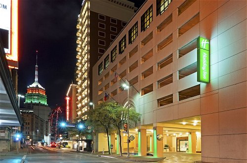 Photo 1 - Holiday Inn San Antonio - Riverwalk, an IHG Hotel
