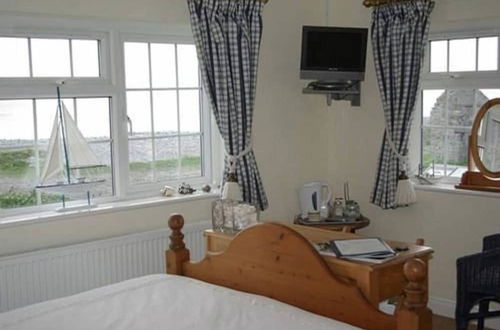 Photo 5 - 1-bed Cottage on Coastal Pathway in South Wales