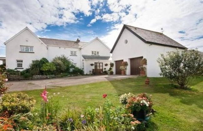 1-bed Cottage on Coastal Pathway in South Wales - Foto 1