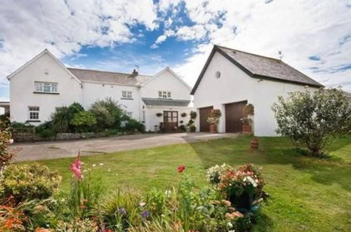 Photo 1 - 1-bed Cottage on Coastal Pathway in South Wales