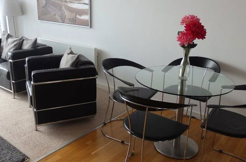 Photo 7 - Stylish Quayside Apartment