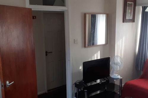 Photo 25 - Beautiful Cosy 1bedroom Apartment in London