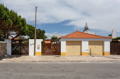 Foto 40 - JOIVY 3-BR Cottage w/Terrace & Garden in Colares