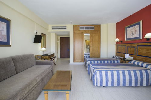 Photo 17 - Aparthotel PYR Fuengirola