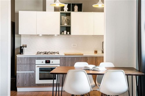 Photo 9 - Santa Croce Flat - Modern Apartment