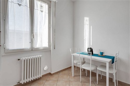 Foto 8 - Lulli Cozy Apartment with Balcony