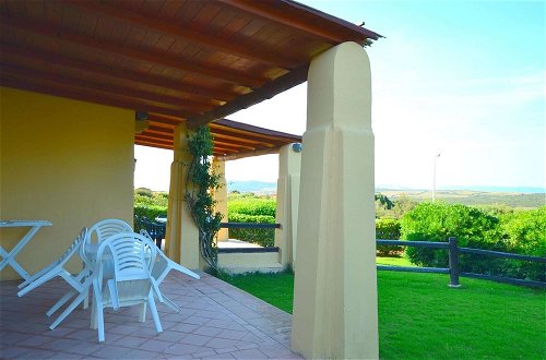 Foto 6 - Belvilla by OYO Holiday Home in Stintino With Pool