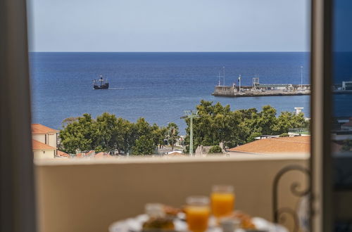 Photo 17 - Light and sea View in Funchal Centre, Alegria III