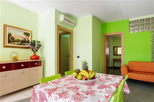 Foto 15 - Alluring Apartment in Reitani near Beach