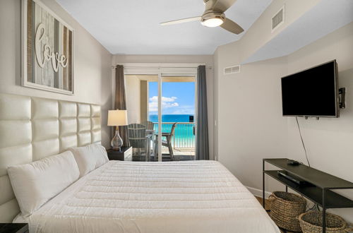 Foto 8 - Grand Panama Beach Resort by Southern Vacation Rentals