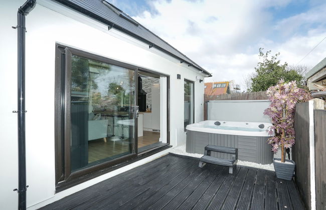 The Broadway Beach Homes Airbnb With Hot tub - Foto 1