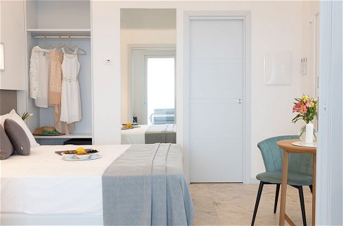 Photo 10 - Midenza Suites & Residence