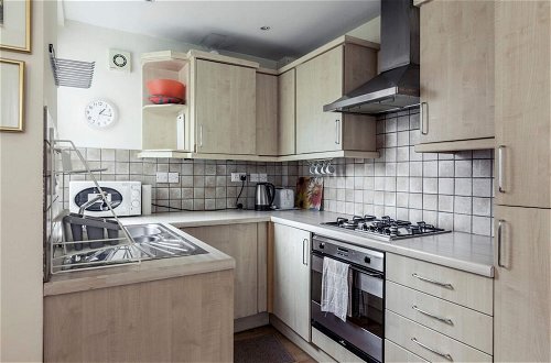 Photo 13 - Charming Central London Flat