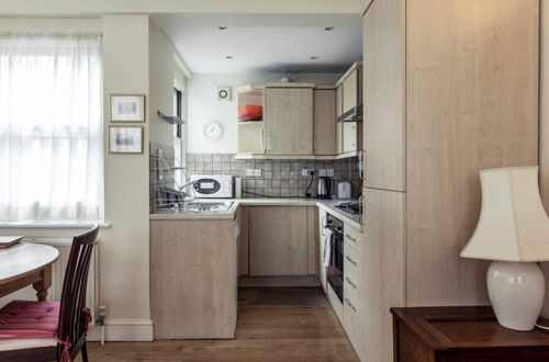 Photo 12 - Charming Central London Flat