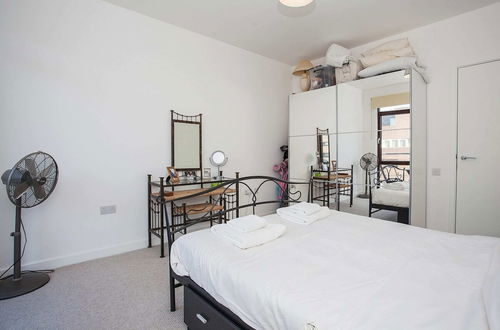 Foto 2 - Fantastic Modern 2 Bedroom Flat in Lambeth