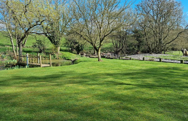 Riverside Cabin in Shropshire - Foto 24
