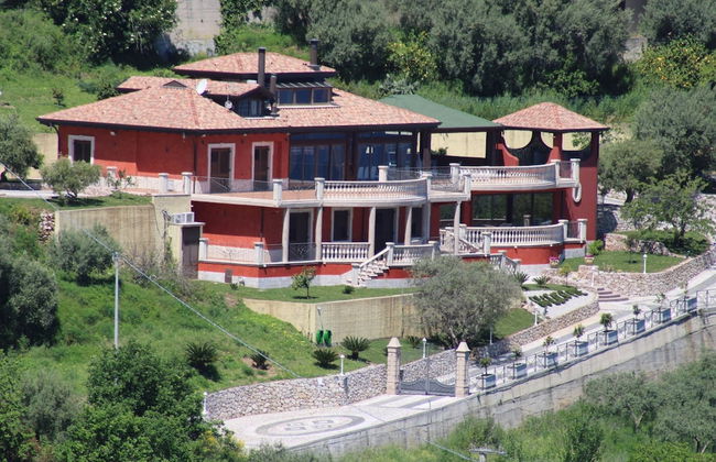 Divine Holiday Home in Giosa Marea with Sauna & Hot Tub - Foto 75
