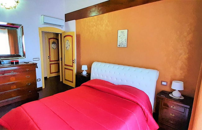 Divine Holiday Home in Giosa Marea with Sauna & Hot Tub - Foto 28