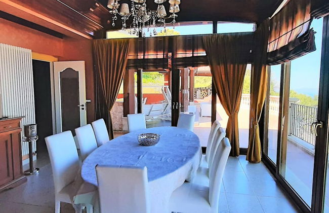 Divine Holiday Home in Giosa Marea with Sauna & Hot Tub - Foto 64