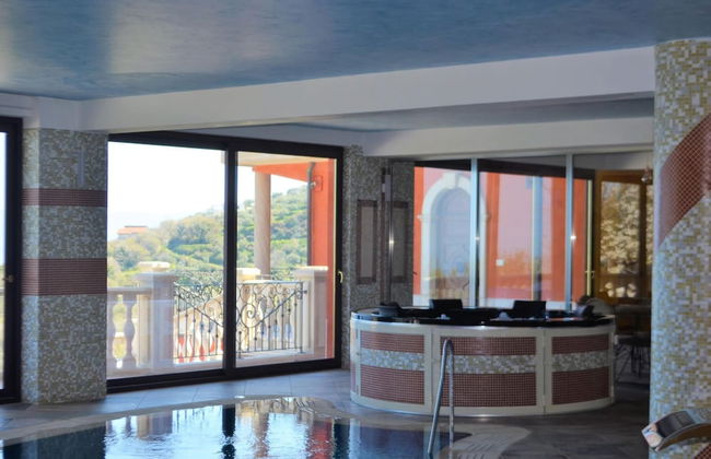 Divine Holiday Home in Giosa Marea with Sauna & Hot Tub - Foto 57