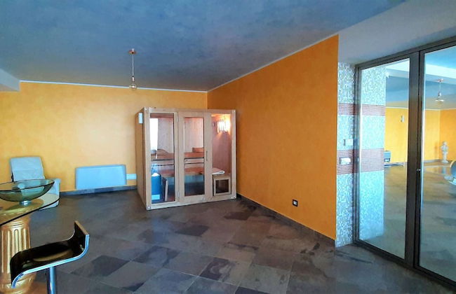 Divine Holiday Home in Giosa Marea with Sauna & Hot Tub - Foto 69