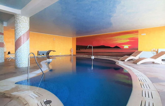 Divine Holiday Home in Giosa Marea with Sauna & Hot Tub - Foto 51