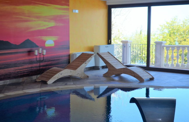 Divine Holiday Home in Giosa Marea with Sauna & Hot Tub - Foto 50