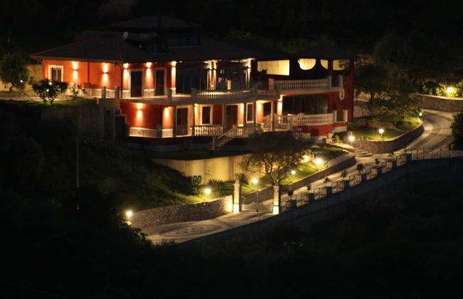 Divine Holiday Home in Giosa Marea with Sauna & Hot Tub - Foto 79