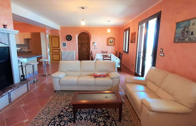 Divine Holiday Home in Giosa Marea with Sauna & Hot Tub - Foto 21